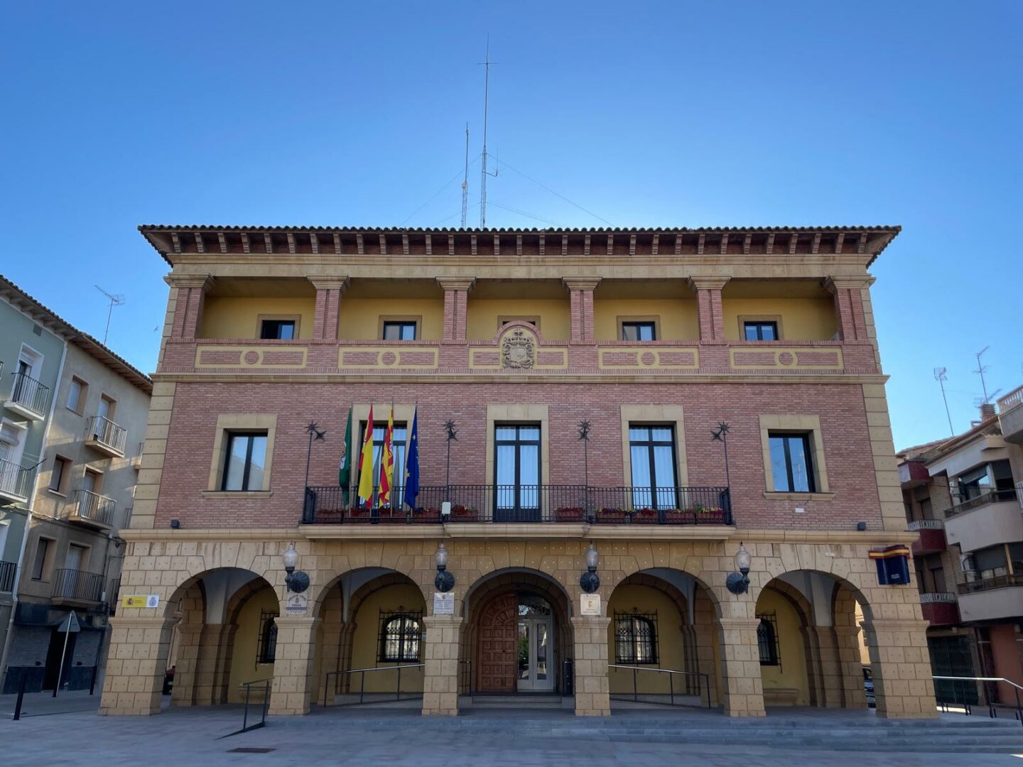 Ayuntamiento Institucional Fraga