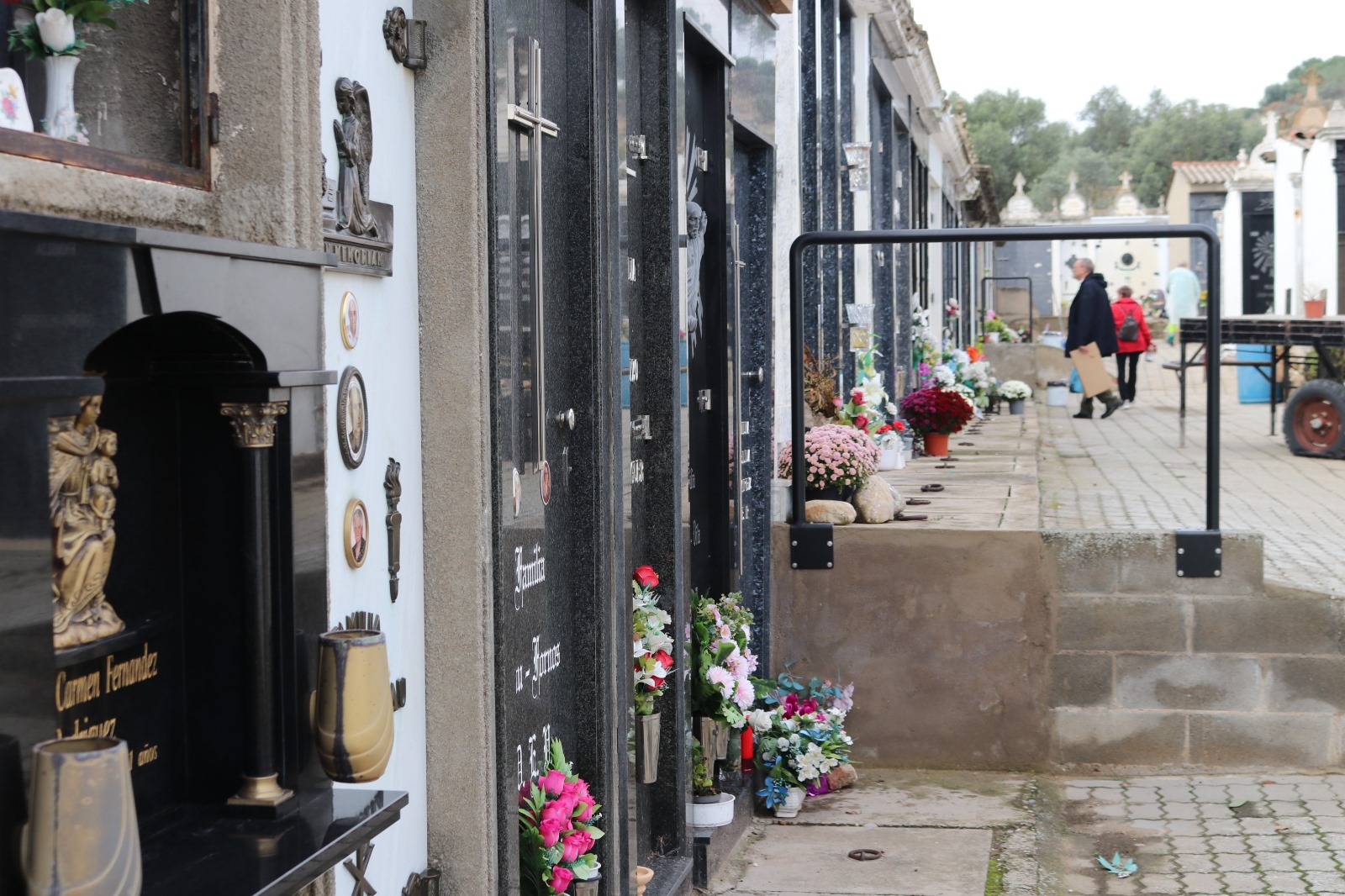 cementerio mequinenza