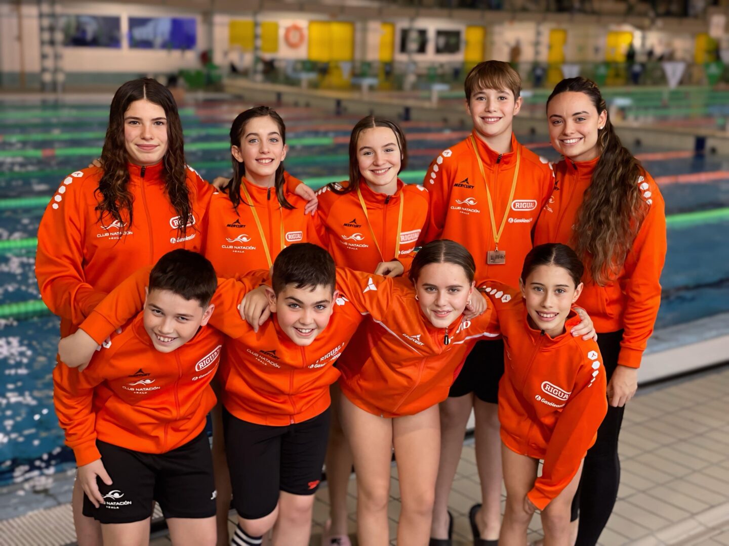 El Club Natación Fraga regresa del Campeonato de Aragón alevín con tres bronces